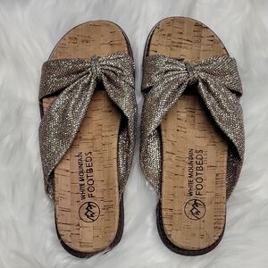 White Mountain Women's Gold Shimmering Sandals